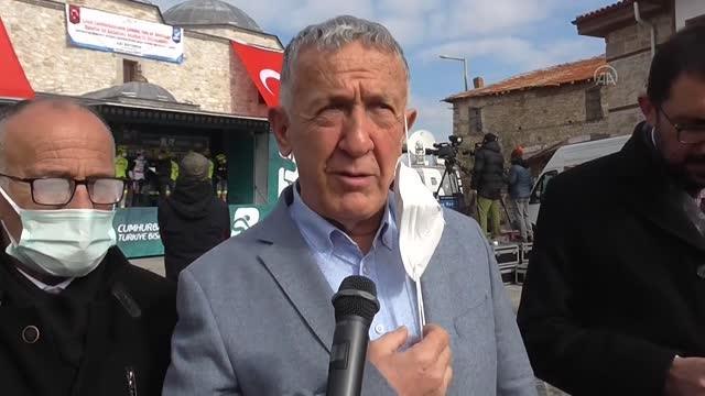 56'ıncı Cumhurbaşkanlığı Bisiklet Turu'nun üçüncü etabı başladı (2)