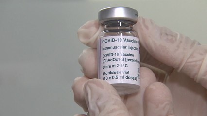 AZ 접종 뒤 주의할 점은..."두통·복통 때 진료받아야" / YTN