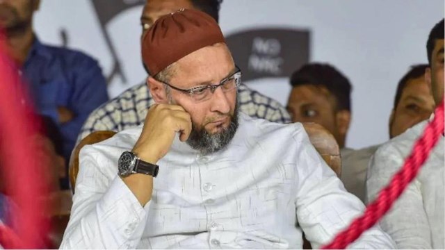 Here’s what Owaisi said on the Muslim man seen with Modi