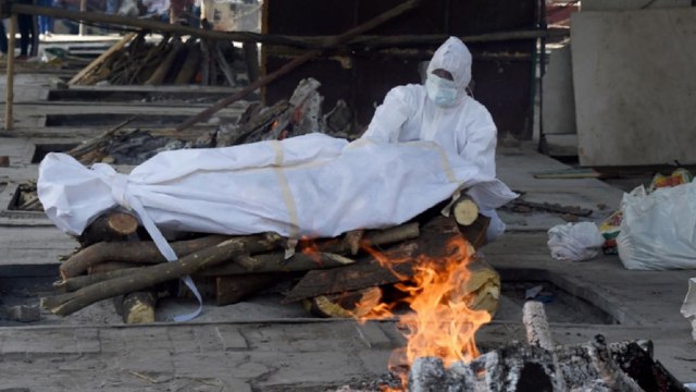 Surat crematorium furnace grills melt from 24/7 use