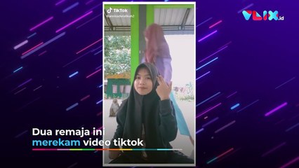 Asyik Main Tiktok, 2 Gadis Ini Diganggu Monyet