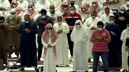 Kabe'de ilk teravih namazı