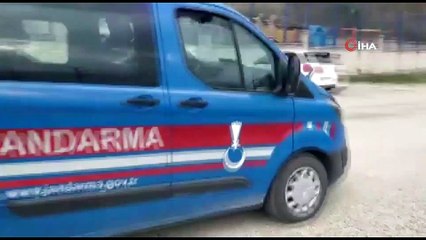 Pozitif olmalarına rağmen İstanbul’dan kaçak yollarla gelerek cenazeye katıldılar