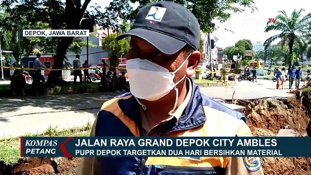 Jalan Raya Grand City Depok Ambles Sedalam 3 Meter, Petugas Kini Berlakukan Contra Flow