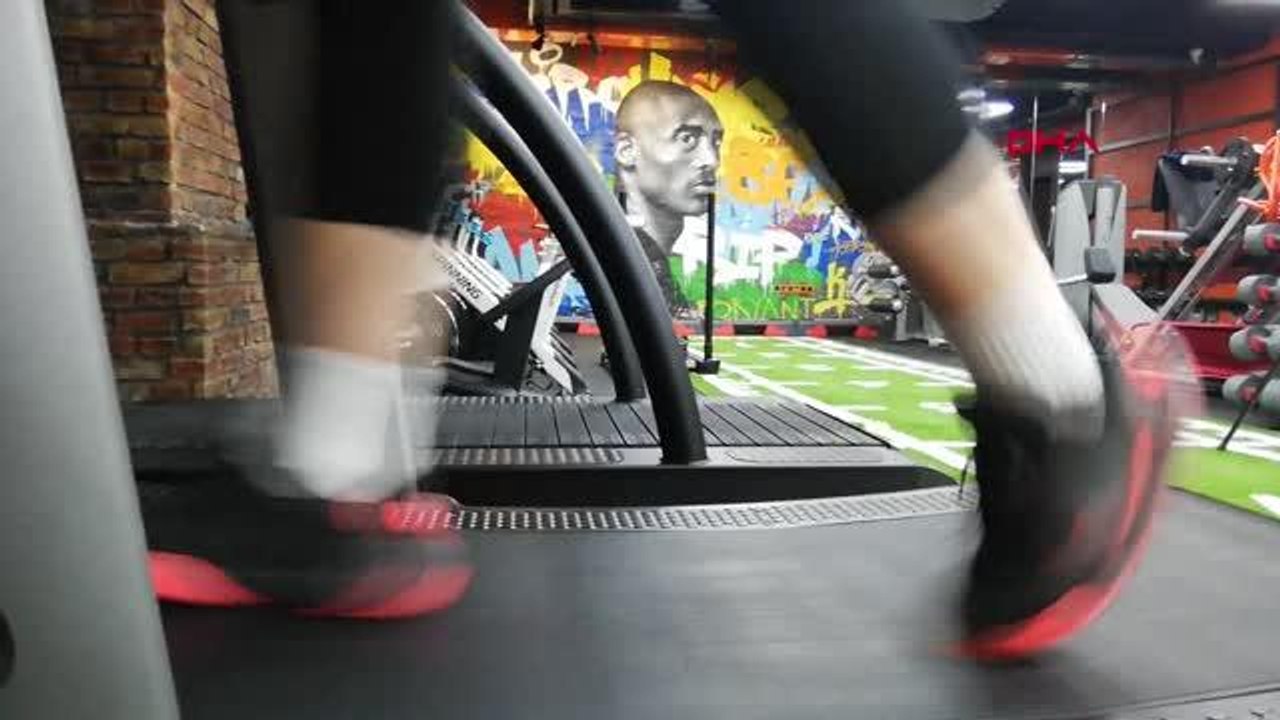 MERSİN KALBİNDE DELİK OLAN BASKETBOLCU ELANUR, TEDAVİSİNİN ARDINDAN A TAKIMDA