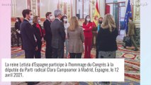 Letizia d'Espagne imperturbable : total-look rouge et couac royal, une nouvelle sortie remarquée