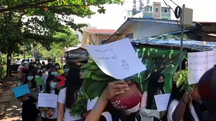 الأمم المتحدة تحذّر من نزاع شامل في بورما واحتجاجات في رأس السنة البوذية