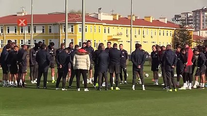 Hamza Hamzaoğlu: "Zor günler bizi bekliyor"