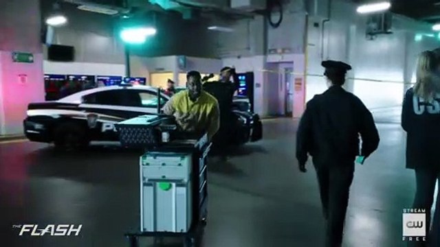 The Flash 7x07 Growing Pains - Clip from Season 7 Episode 7