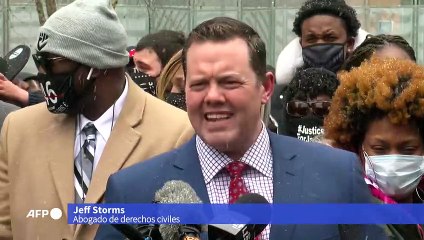 Piden reforma de la policía en EEUU en medio de juicio por muerte de Floyd