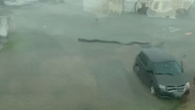 Severe storm and heavy winds rip through Grand Isle