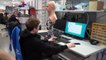 فيديو: روبوت يعمل في مركز روسي ويوفر 43 دقيقة من العمل اليومي على زملائه البشر