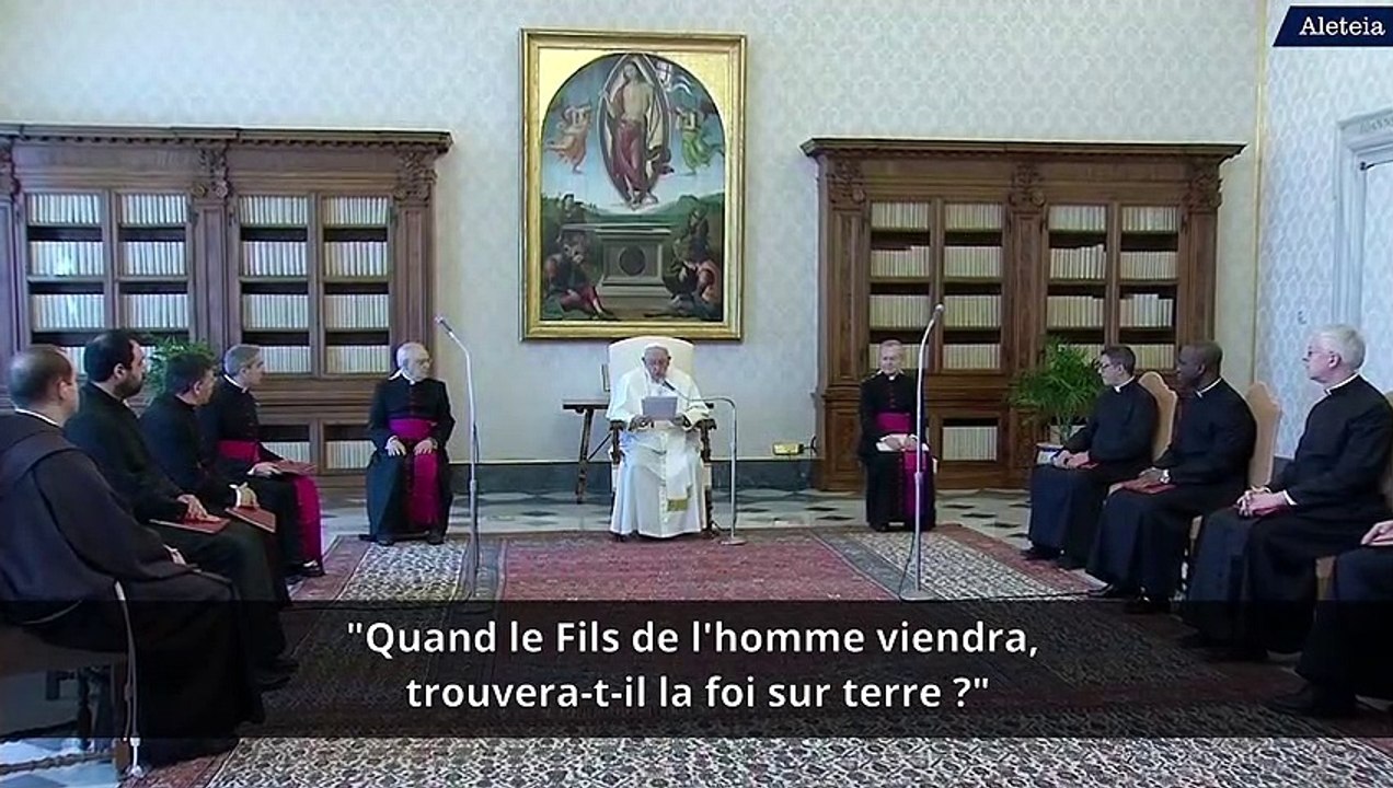 Pape François : "Est-ce que je prie comme un perroquet ou avec le cœur ?"