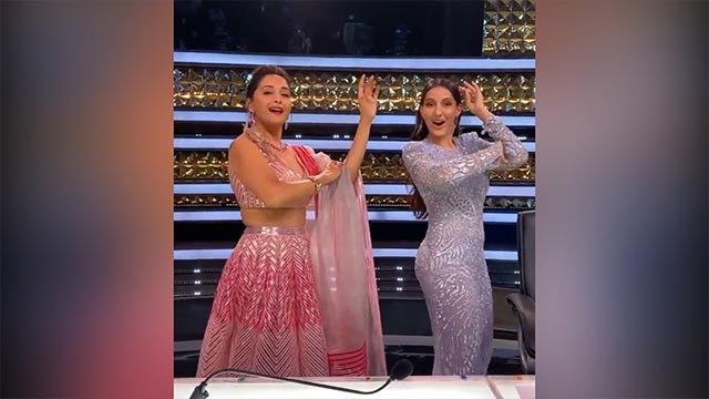 Madhuri Dixit ने Nora Fatehi के Dilbar गाने पर लगाए ठुमके, Video हुआ Viral | FilmiBeat