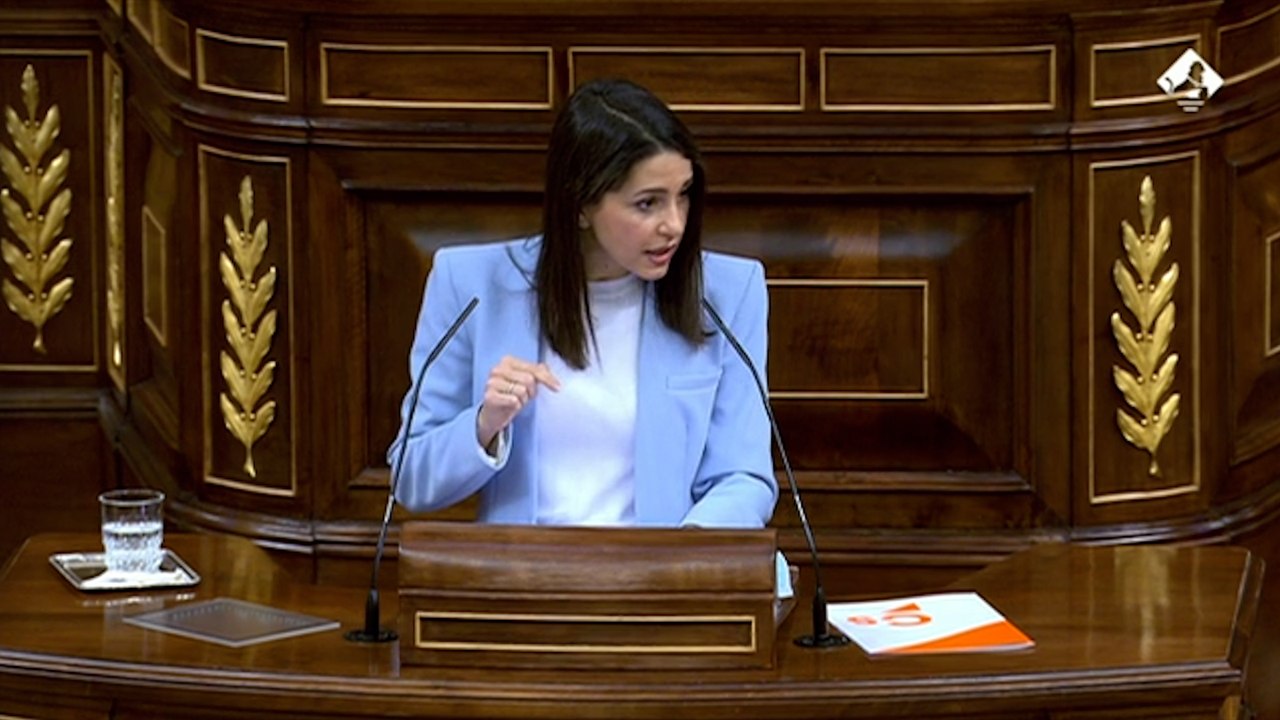 Arrimadas acusa a Sánchez de acudir al Congreso "a hacer solo propaganda"