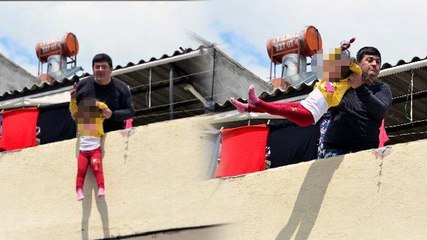 Kızına kâbusu yaşattı: ‘Onun kanı akarsa büyü bozulacak’