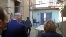 Yunanistan Dışişleri Bakanı Dendias, Milli Eğitim Bakanlığı Özel Merkez Rum Lisesini ziyaret etti