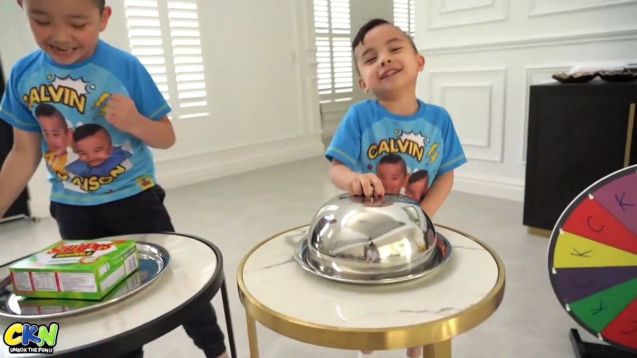 Fake Vs Real Food Challenge!! Ckn