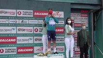 Son dakika! SPOR 56'ncı Cumhurbaşkanlığı Türkiye Bisiklet Turu'nun dördüncü etabını da Mark Cavendish kazandı