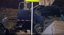 ¡Terrible accidente! Camión que se estrelló contra una casa dejó una persona muerta