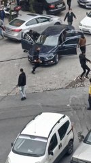 ESENYURT'TA TAŞLI SOPALI BIÇAKLI KAVGA