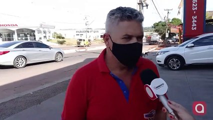 Empresários reclamam dos transtornos causados pela demora de obras na Tiradentes