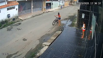 Kids Narrowly Missed By Dangerous Driver