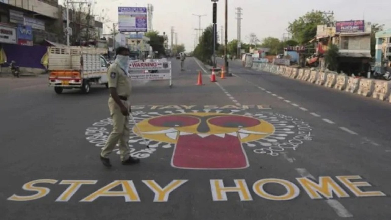Does Delhi-UP need another lockdown as cases spike?