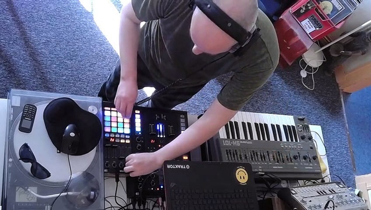 Psypernature - ManuManu Live