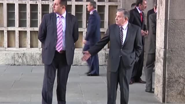 Son dakika haber: (ARŞİV) Eski başbakanlardan Yıldırım Akbulut, tedavi gördüğü hastanede hayatını kaybetti