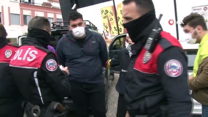 Antalya’da uzun namlulu silahla film çekmek isteyen gençler polisleri peşine taktı