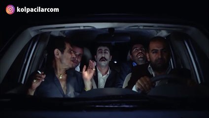 ''Bu rahmetli de 15 günlük teneke peyniri gibi kokuyor ya. koku vurdukça beynimi sulandırdı''