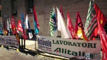 Roma, centro blindato per le proteste dei lavoratori di Alitalia