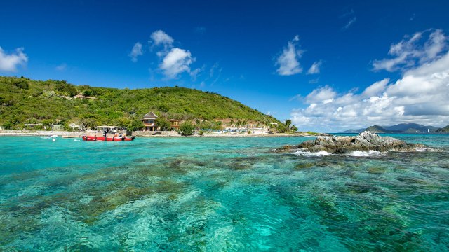 New Resort in the U.S. Virgin Islands Has a Beach Club, Crystal-Clear Water, and Villa Ove