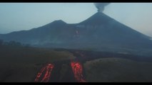 Los ríos de lava del volcán Pacaya de Guatemala, lentos pero constantes