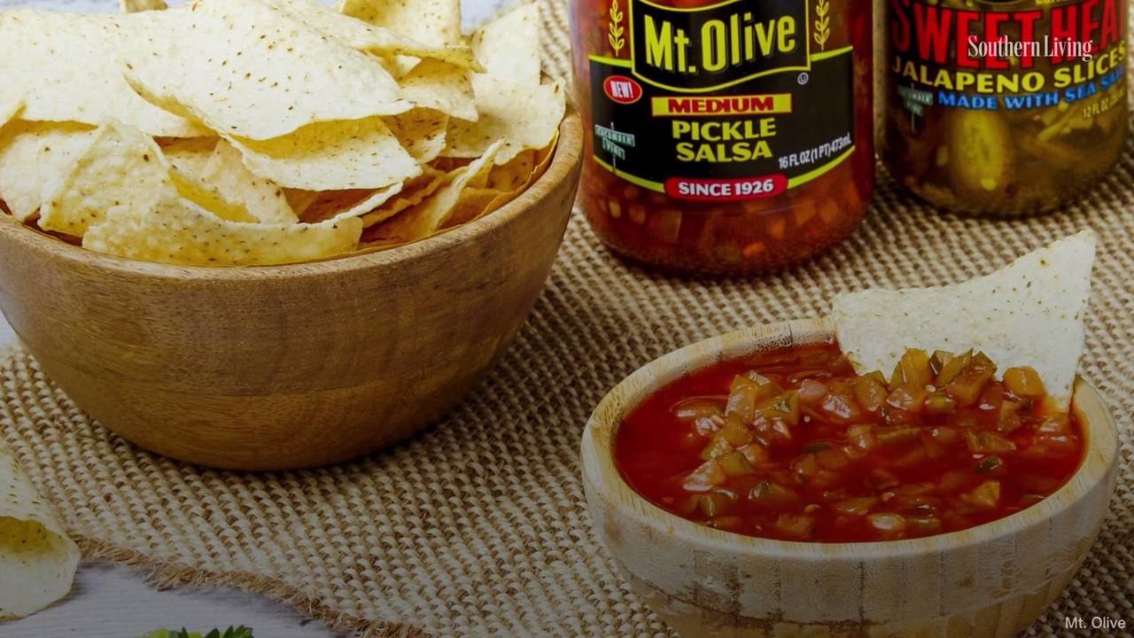 Mt. Olive Pickle Company Debuts Pickle Salsa and Dill Pickle Brine "Juicers"