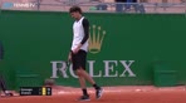 Zverev makes solid start in Monte Carlo