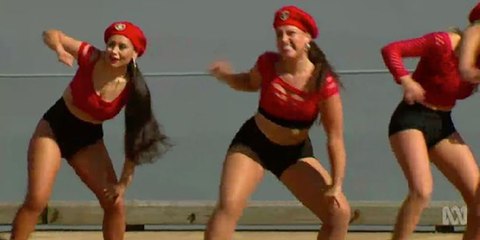 Askeri törende 'twerk' tartışması