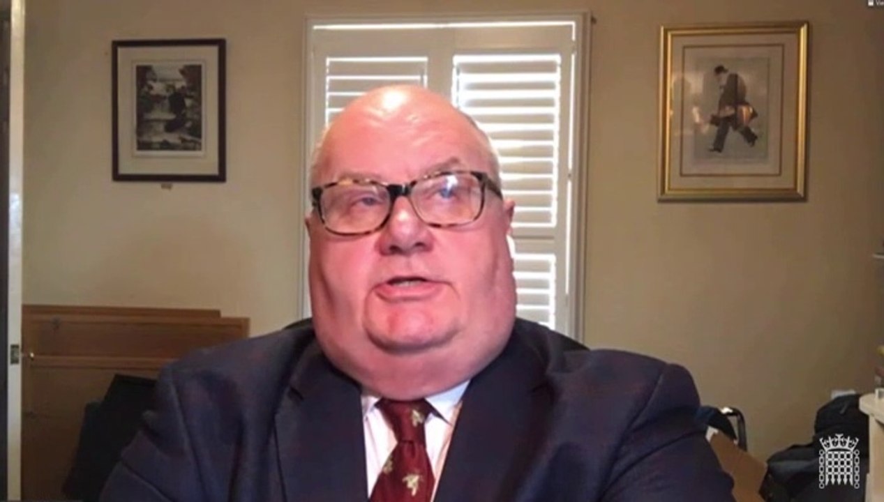 Lobbying watchdog head Eric Pickles defends decision to hire Andrew Cumpsty who owns a firm boasting of access to ministers