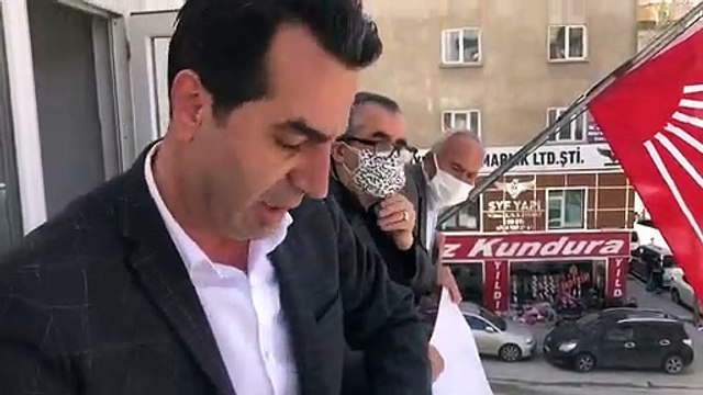 CHP Niğde'de '128 Milyar Dolar nerede?' afişi olay oldu