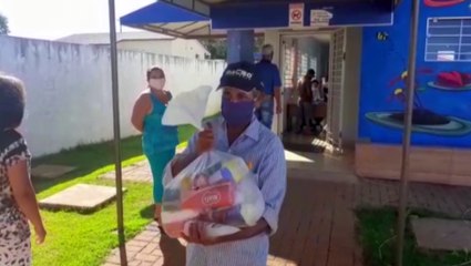 Alimentos são entregues pelo Provopar às famílias em situação de vulnerabilidade