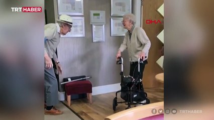 COVID-19'un ayırdığı 90'lık çift aylar sonra buluştu