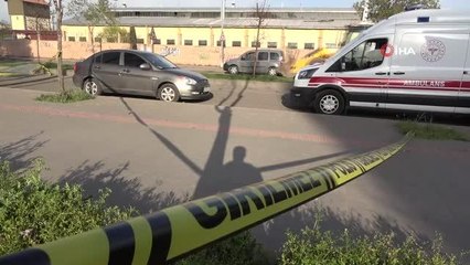 Çocuk parkında silahlı çatışma: 2 yaralı