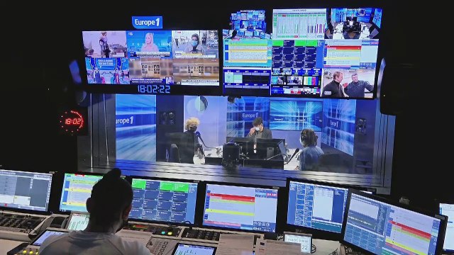 Vaccins : Castex annonce des créneaux dédiés pour les profs et policiers de plus de 55 ans