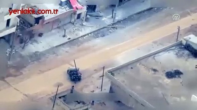 Sivil kıyafetli teröristler saldırdı! TSK bombayla havaya uçurdu