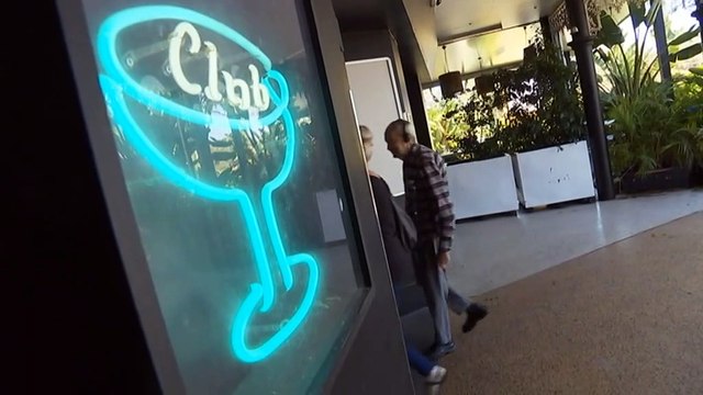 Queenslanders enjoy easing of COVID restrictions