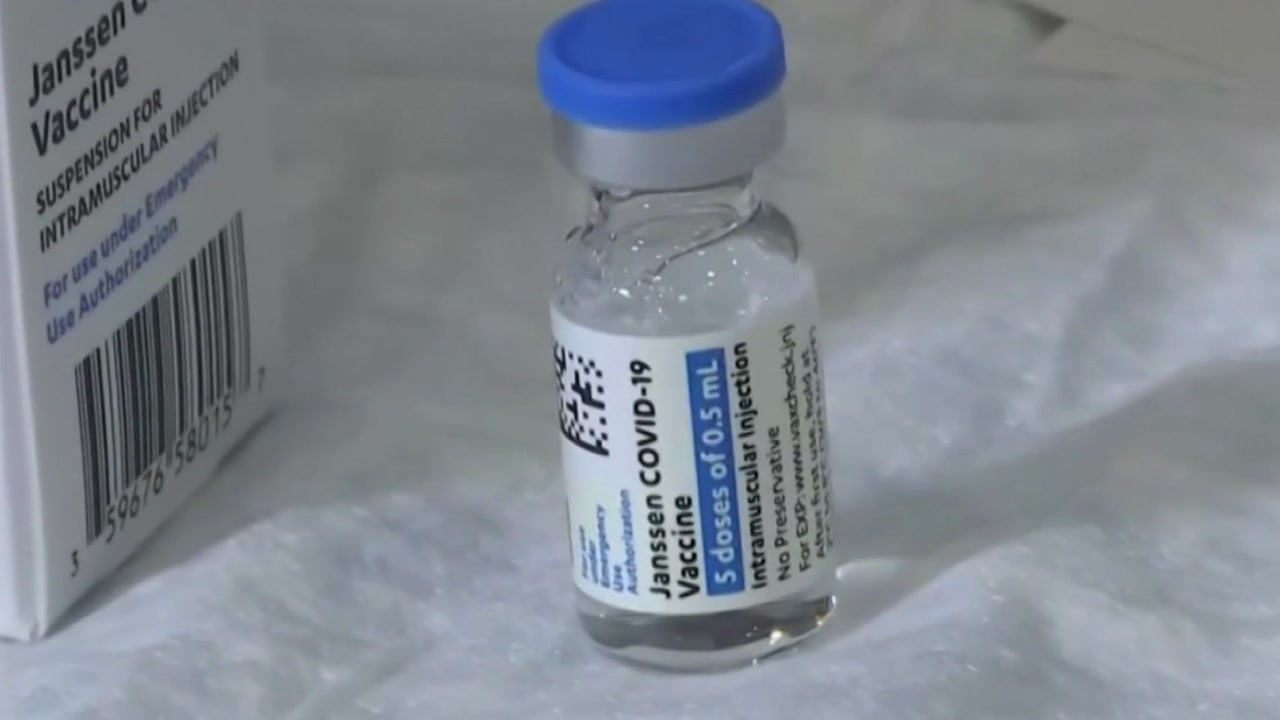 "美 CDC 자문위 "얀센 백신 관련 회의 이르면 22일 재소집...또 결론 못 낼 수도" / YTN