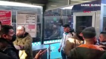Kısıtlama öncesi tramvaya binme kavgası yaşandı
