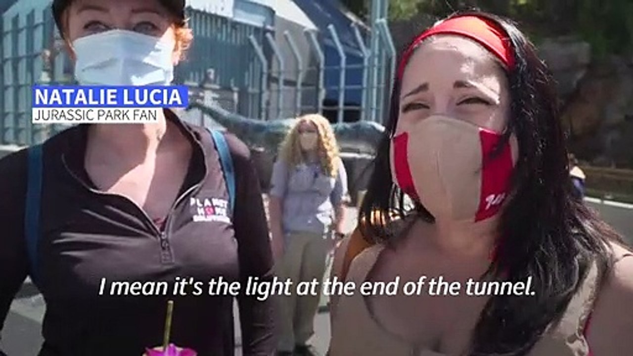 Los Angeles: Universal Studios reopens to impatient theme park fans