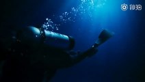 Xiaomi Mi 11 Ultra Cool Underwater Unpacking Video